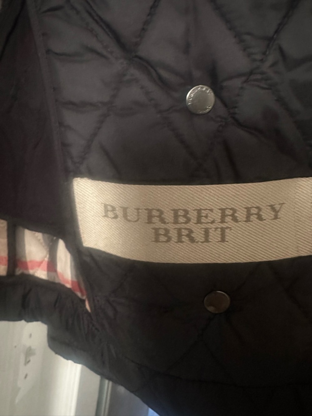 Burberry Quilted Jacket with Check Lining - Picture 6 of 7
